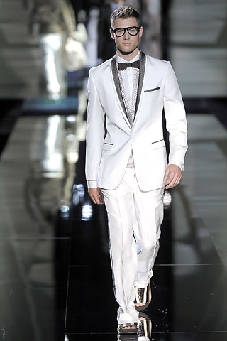 Dolce & Gabbana / - 2009