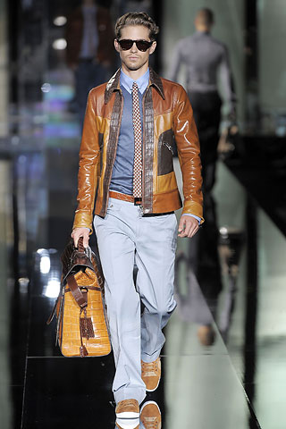 Dolce & Gabbana / - 2009