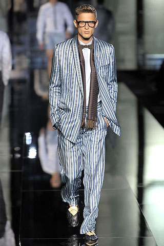 Dolce & Gabbana / - 2009