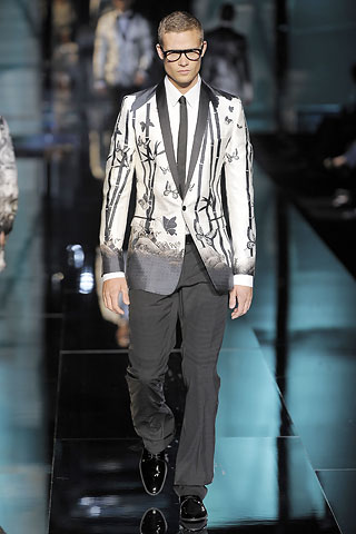 Dolce & Gabbana / - 2009