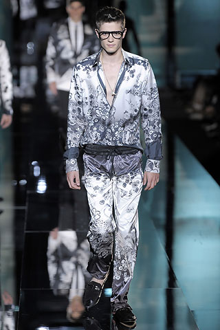 Dolce & Gabbana / - 2009