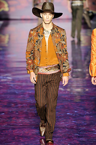 Etro / - 2009