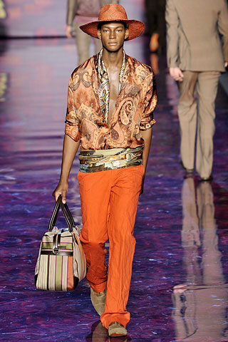 Etro / - 2009