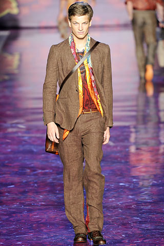Etro / - 2009