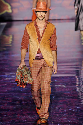 Etro / - 2009