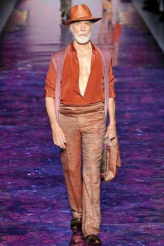 Etro / - 2009