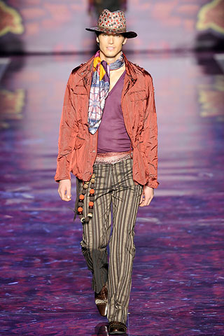 Etro / - 2009