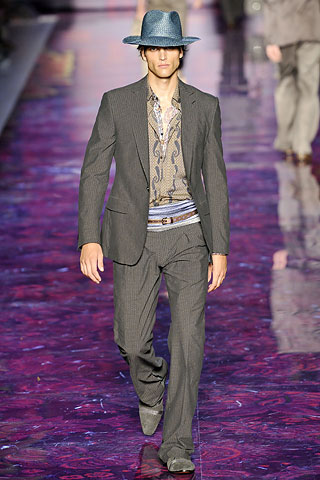 Etro / - 2009