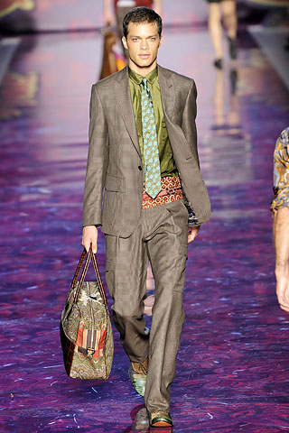 Etro / - 2009