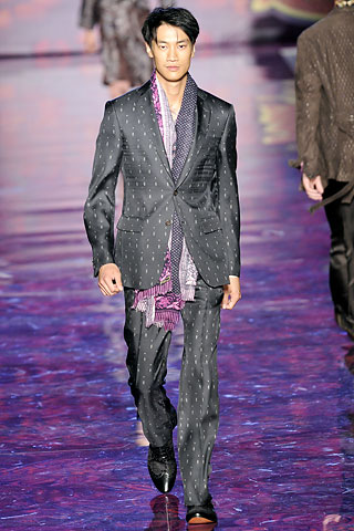 Etro / - 2009