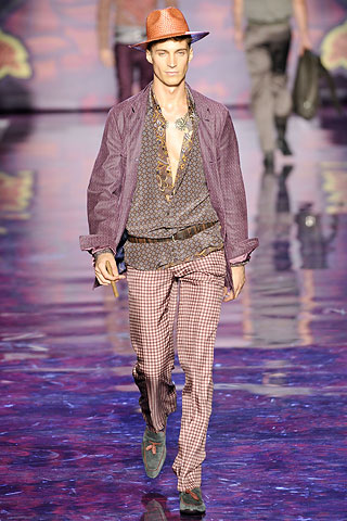 Etro / - 2009