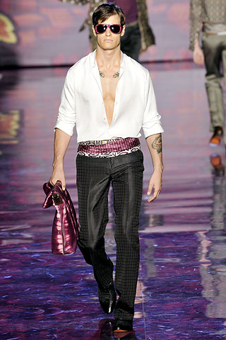 Etro / - 2009