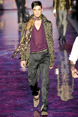 Etro / - 2009