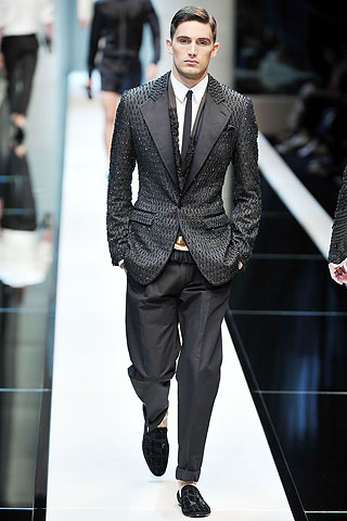 Dolce & Gabbana / - 2010