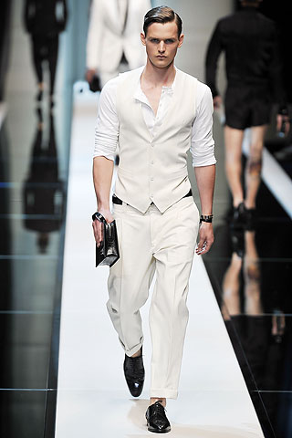 Dolce & Gabbana / - 2010