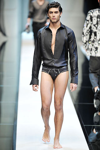 Dolce & Gabbana / - 2010