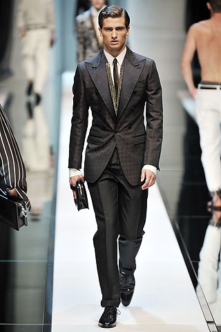 Dolce & Gabbana / - 2010