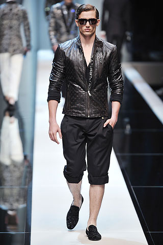 Dolce & Gabbana / - 2010