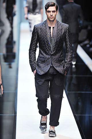 Dolce & Gabbana / - 2010