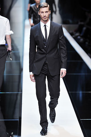 Dolce & Gabbana / - 2010