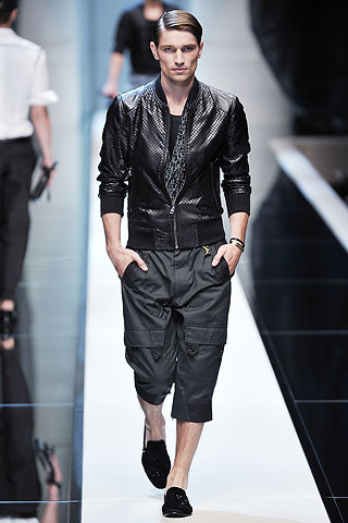 Dolce & Gabbana / - 2010