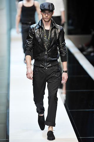 Dolce & Gabbana / - 2010