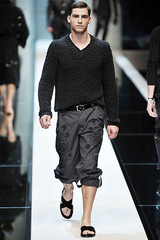 Dolce & Gabbana / - 2010