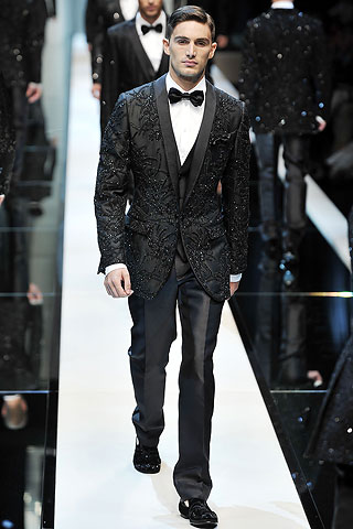 Dolce & Gabbana / - 2010