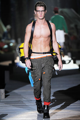 Dsquared2 / - 2010