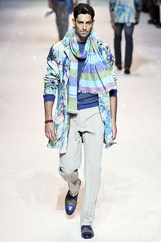 Etro / - 2010