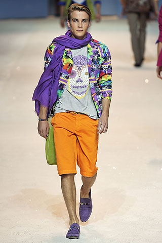 Etro / - 2010