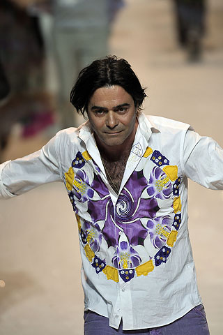 Etro / - 2010
