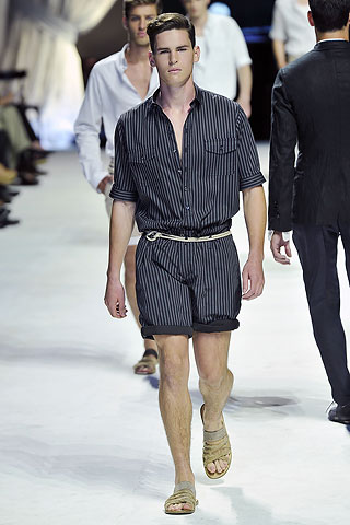 Dolce & Gabbana / - 2011