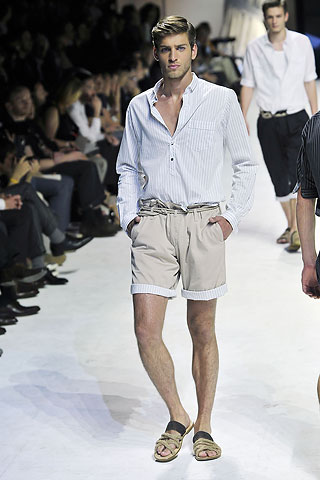 Dolce & Gabbana / - 2011