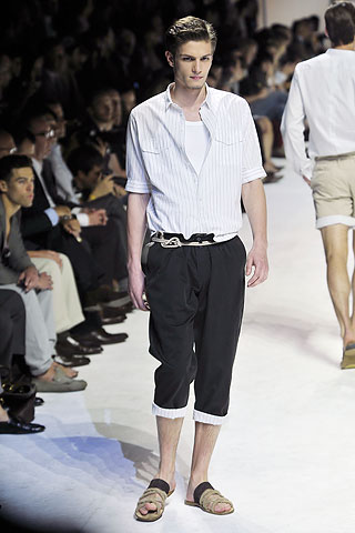 Dolce & Gabbana / - 2011