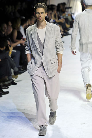 Dolce & Gabbana / - 2011