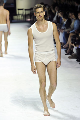 Dolce & Gabbana / - 2011