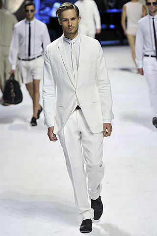 Dolce & Gabbana / - 2011