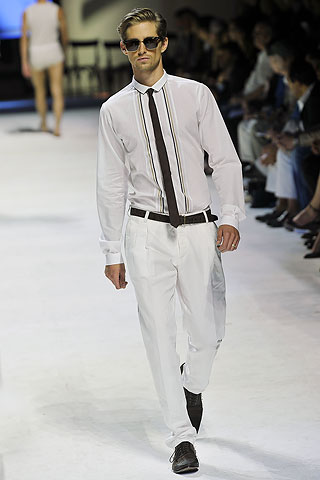 Dolce & Gabbana / - 2011