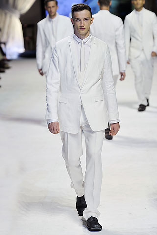 Dolce & Gabbana / - 2011