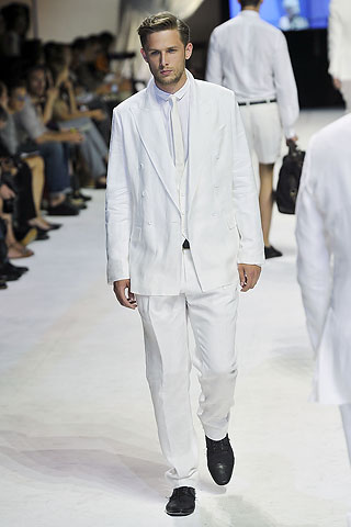 Dolce & Gabbana / - 2011