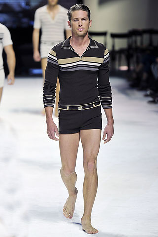 Dolce & Gabbana / - 2011