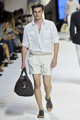 Dolce & Gabbana / - 2011