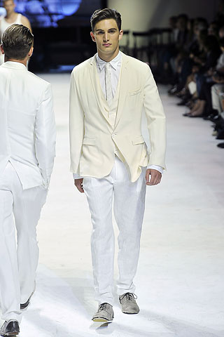 Dolce & Gabbana / - 2011