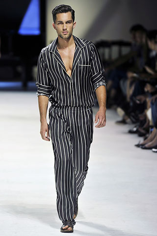 Dolce & Gabbana / - 2011