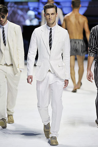 Dolce & Gabbana / - 2011