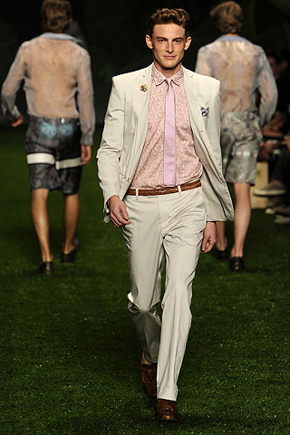 Etro / - 2011