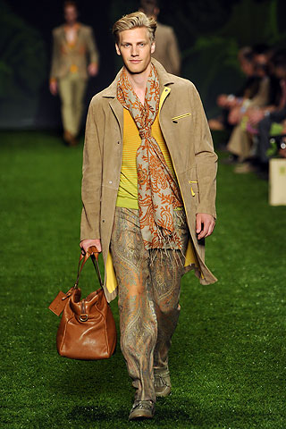 Etro / - 2011