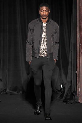 Givenchy / - 2011