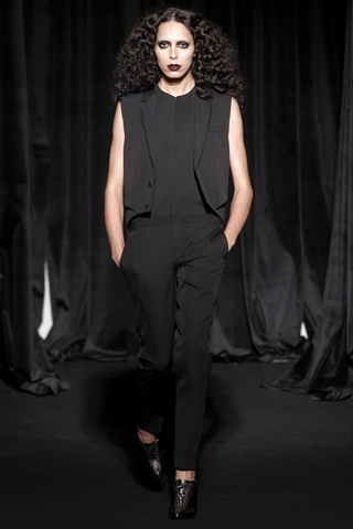Givenchy / - 2011